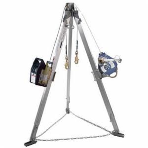 DBI 8000010 9' Tripod