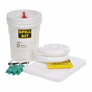 Spilltech, Spill Kit, White, 5 Gallon Pail, Polyethylene, 12" x 16-3/4"